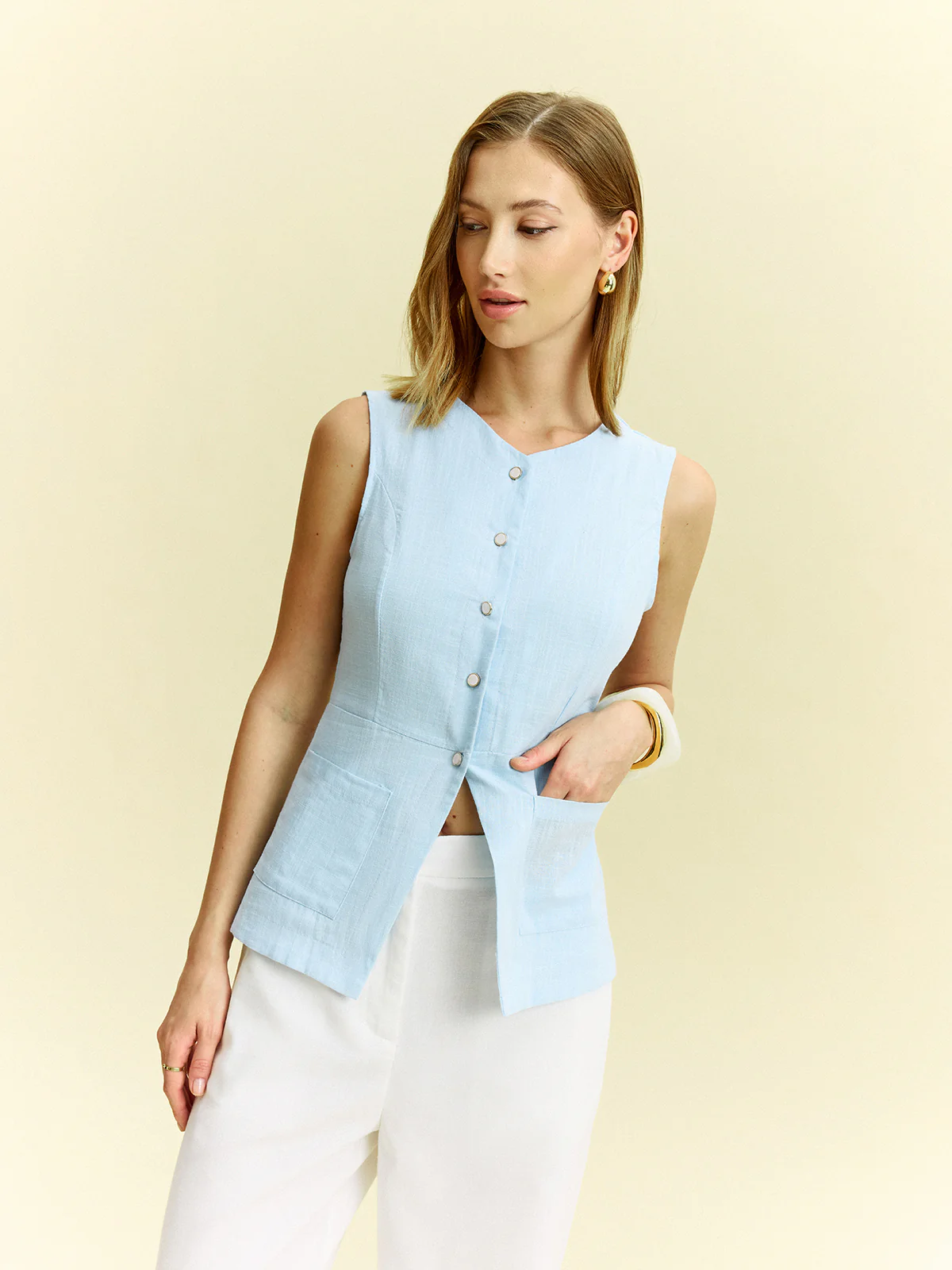Sleeveless Button-Front Vest - Wholesalesil