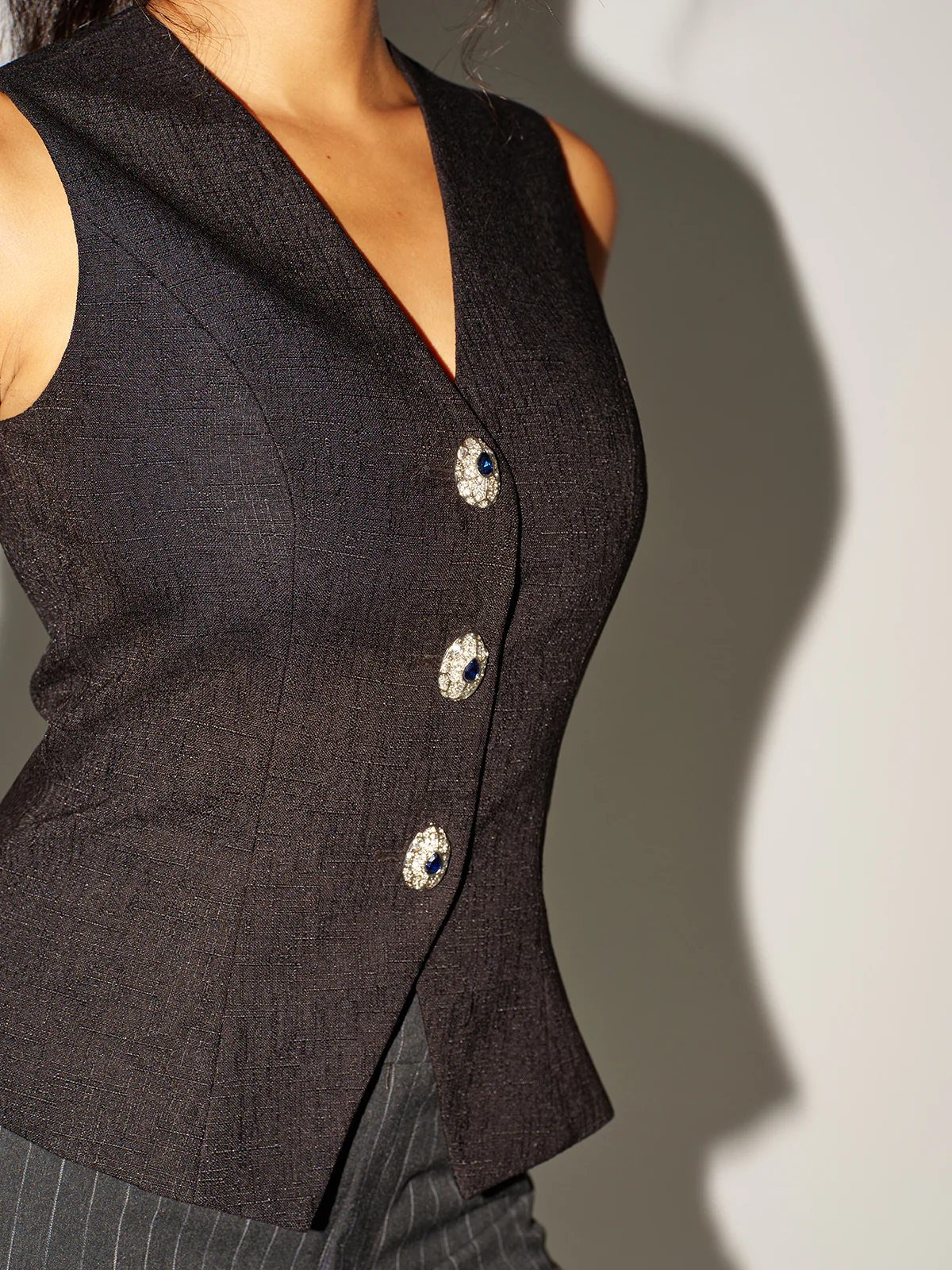 Tweed V-Neck Buttoned Fitted Vest - Wholesalesil