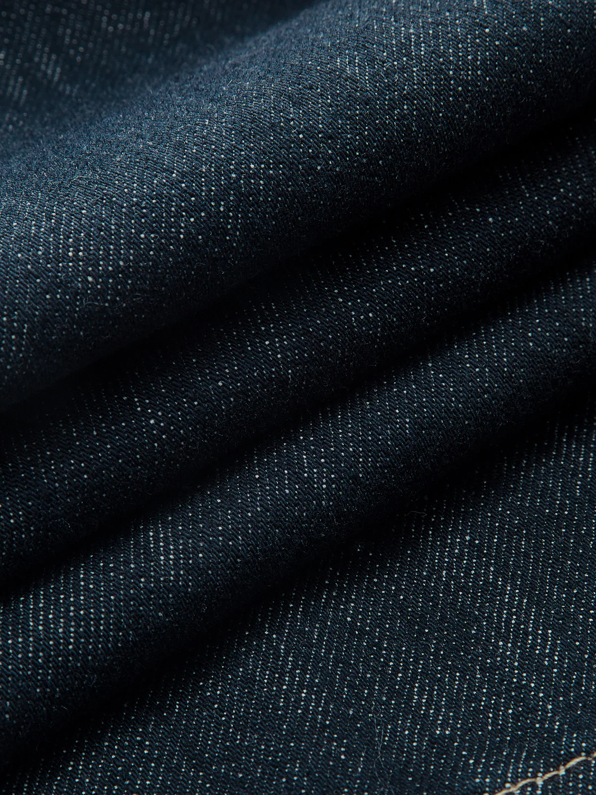 Mid-Waist Curved-Leg Jeans - Wholesalesil