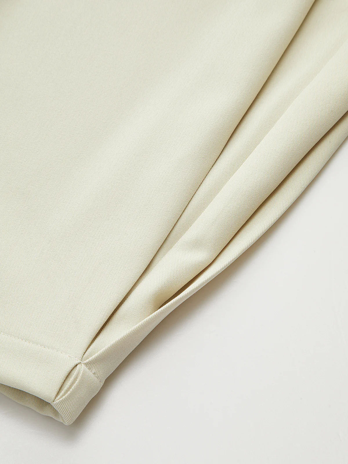 Off-Centered Barrel Pants - Wholesalesil