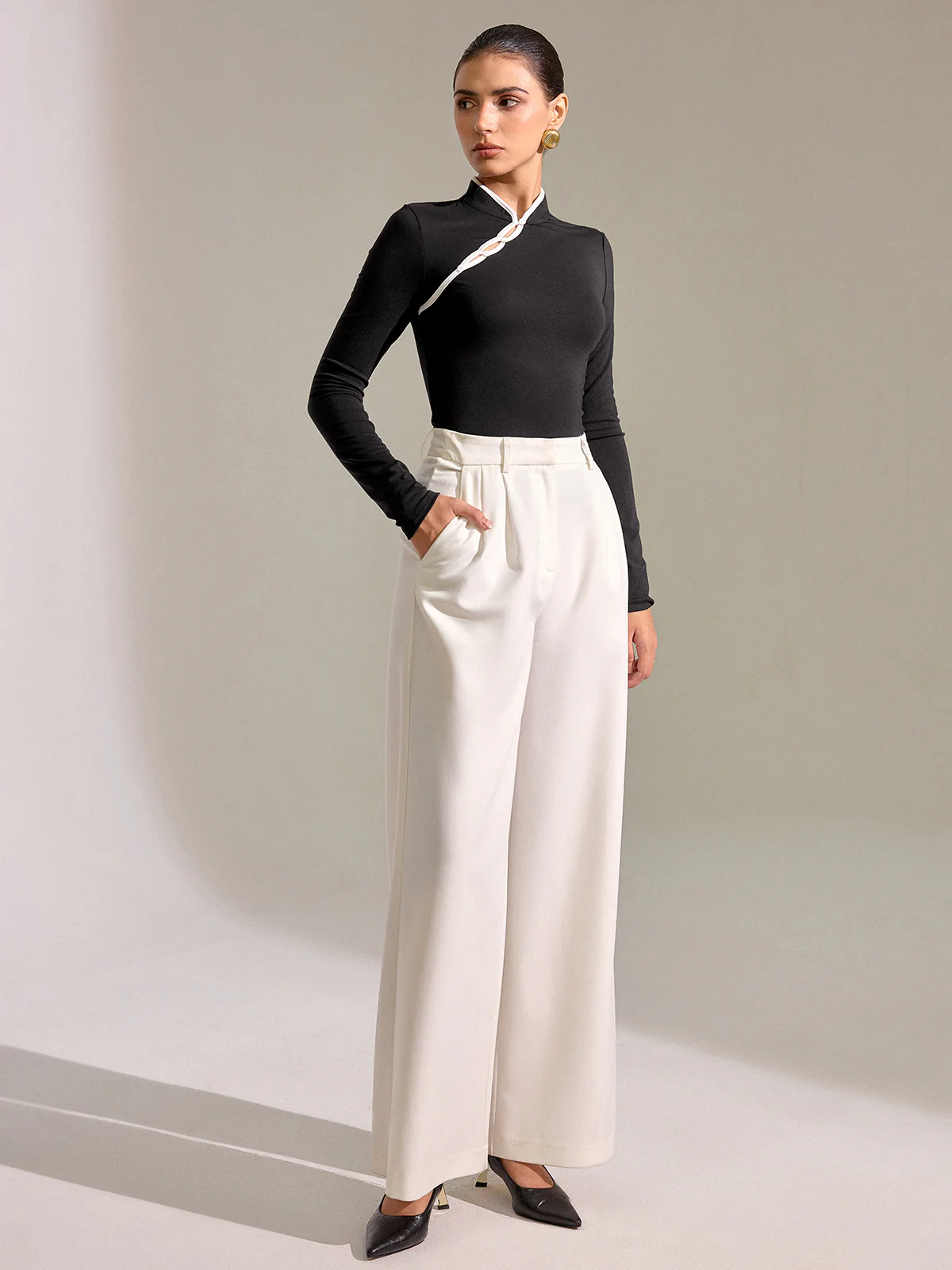 Contrast Trim Mandarin Collar Fitted T-Shirt - Wholesalesil