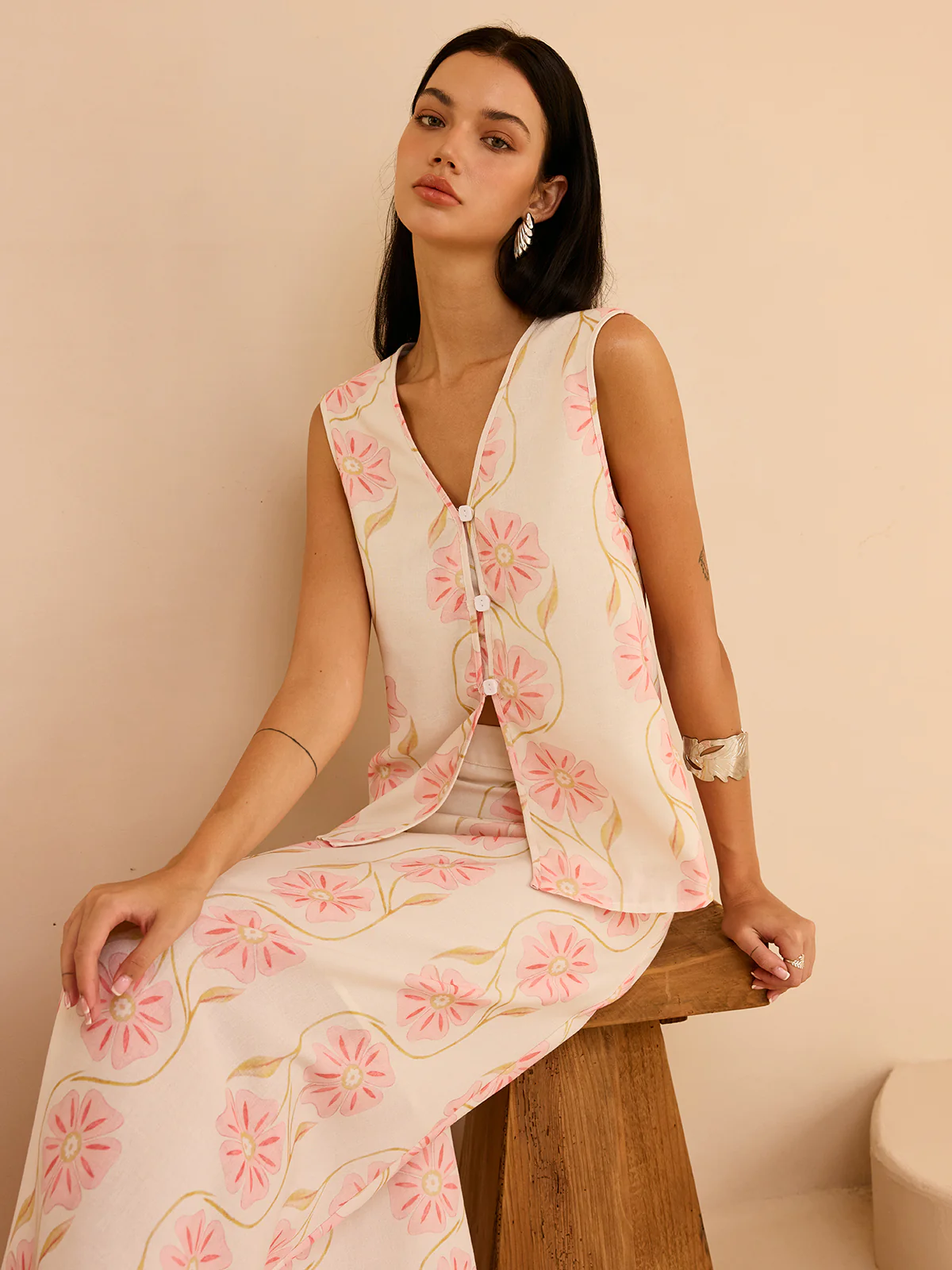 Floral Print Sleeveless Vest - Wholesalesil