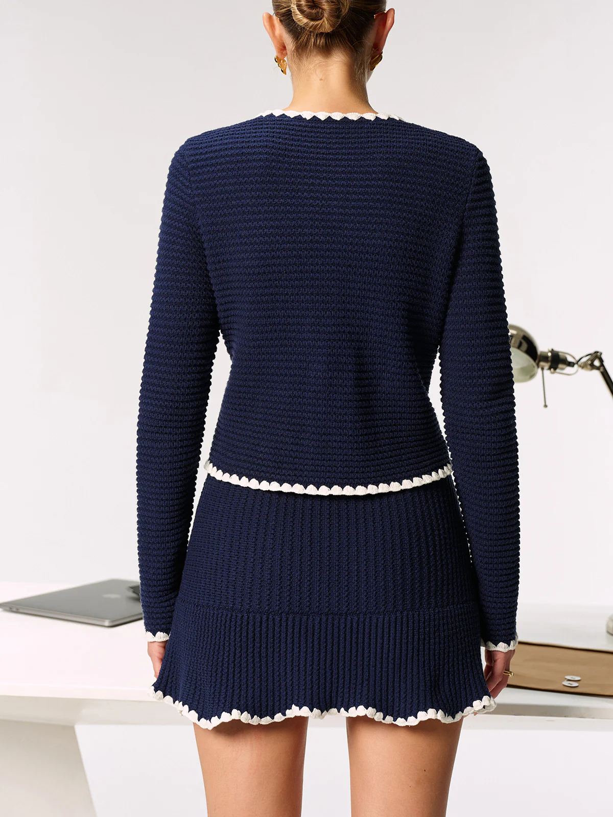 Contrast Scalloped Trim Metal Button Cardigan - Wholesalesil