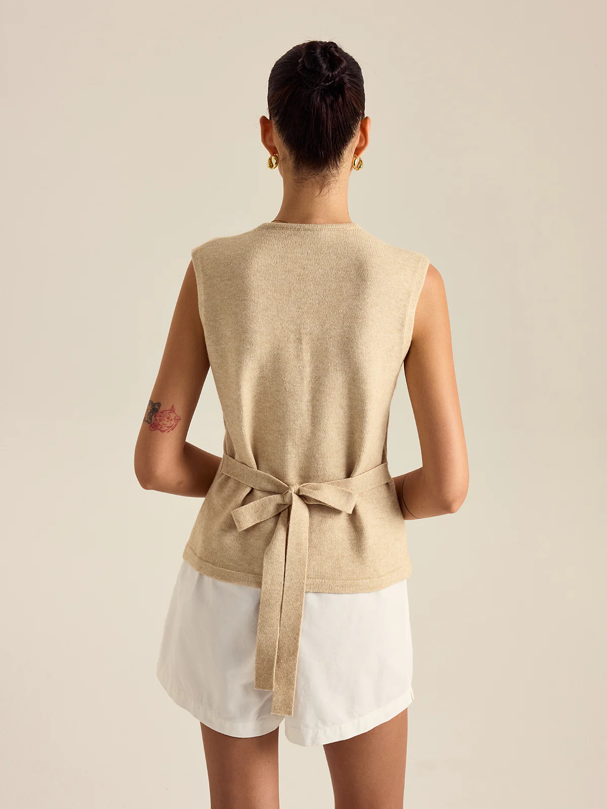 Sleeveless V-Neck Vest - Wholesalesil