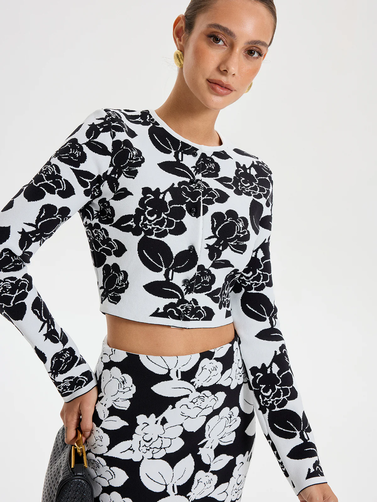 Floral Pattern Crop Cardigan - Wholesalesil