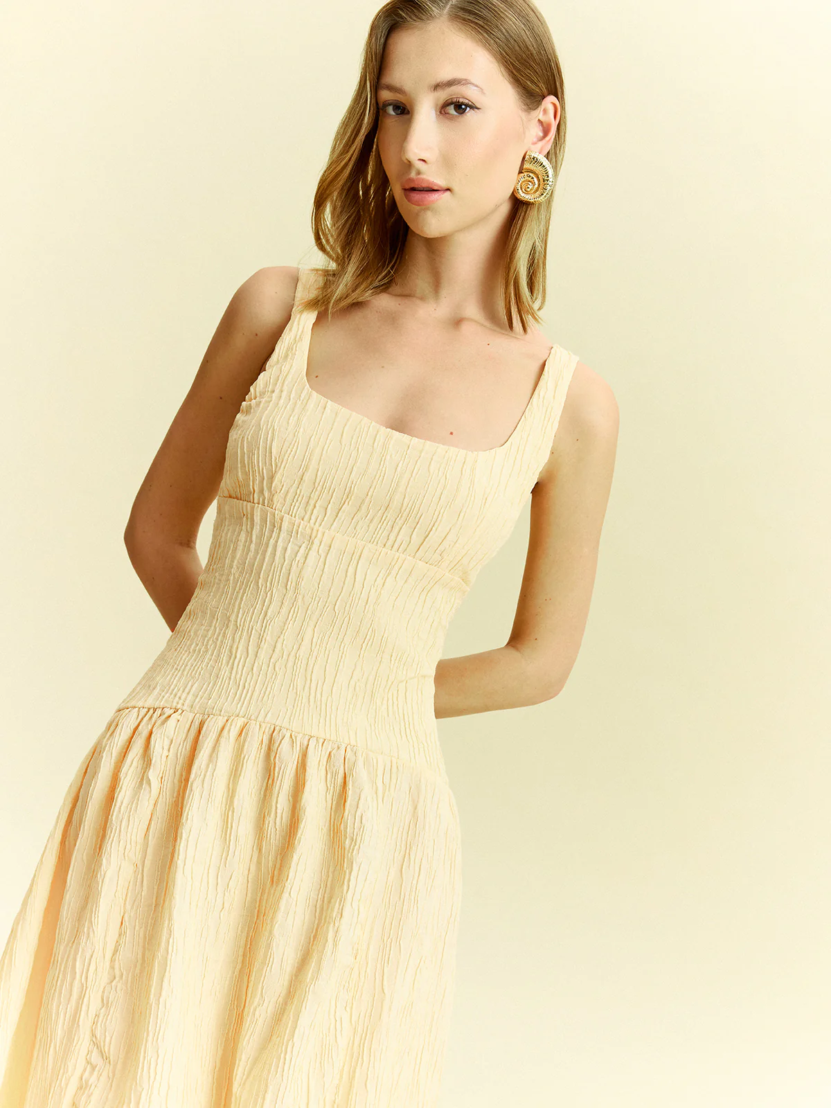 Textured Sleeveless Midi Dress - Wholesalesil