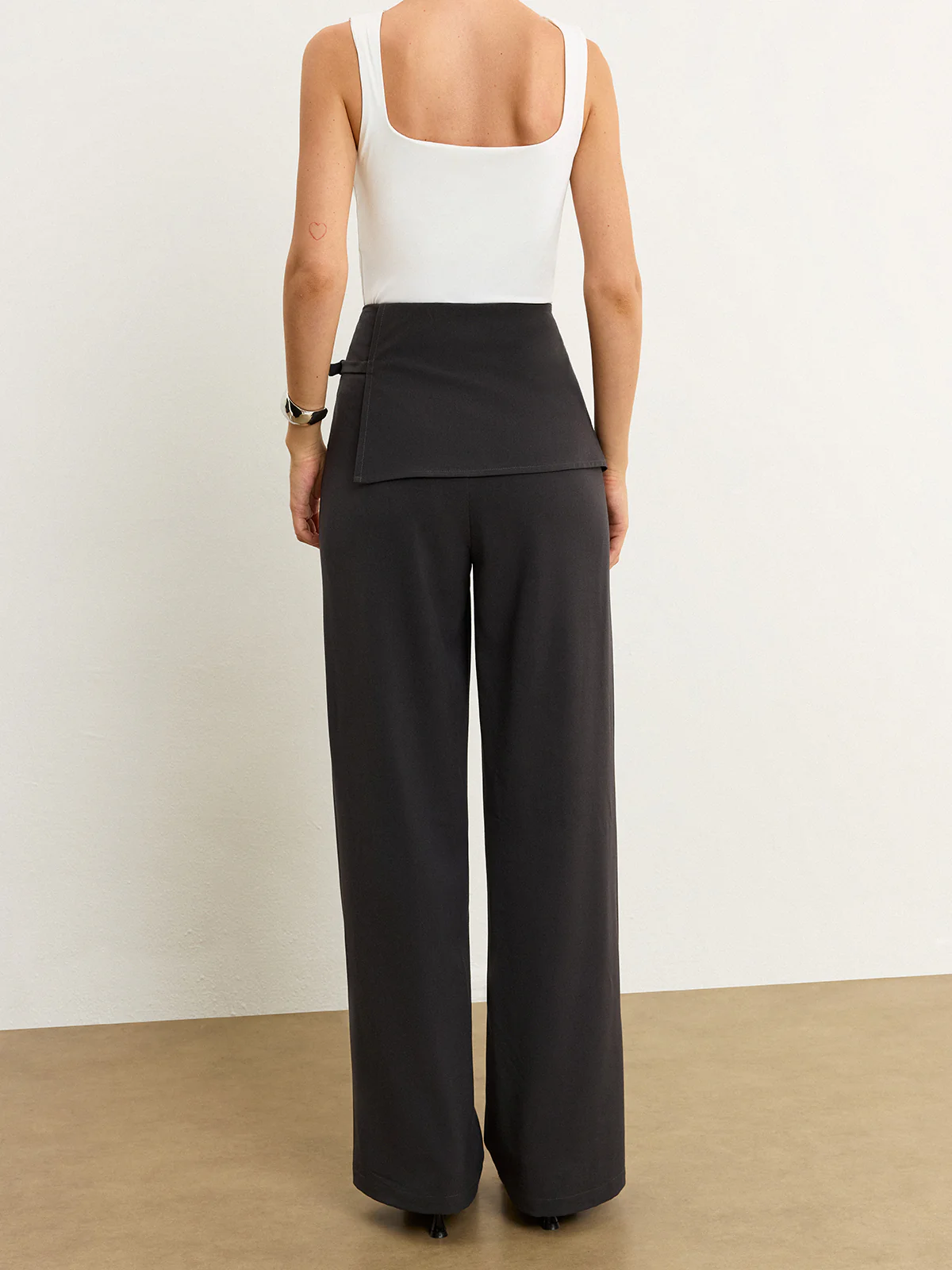 Asymmetric Waist Pants - Wholesalesil