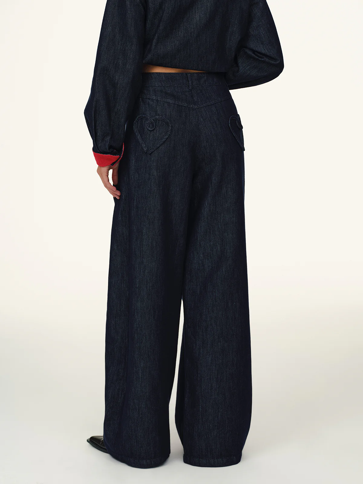 Heart-Back Denim Straight-Leg Jeans - Wholesalesil