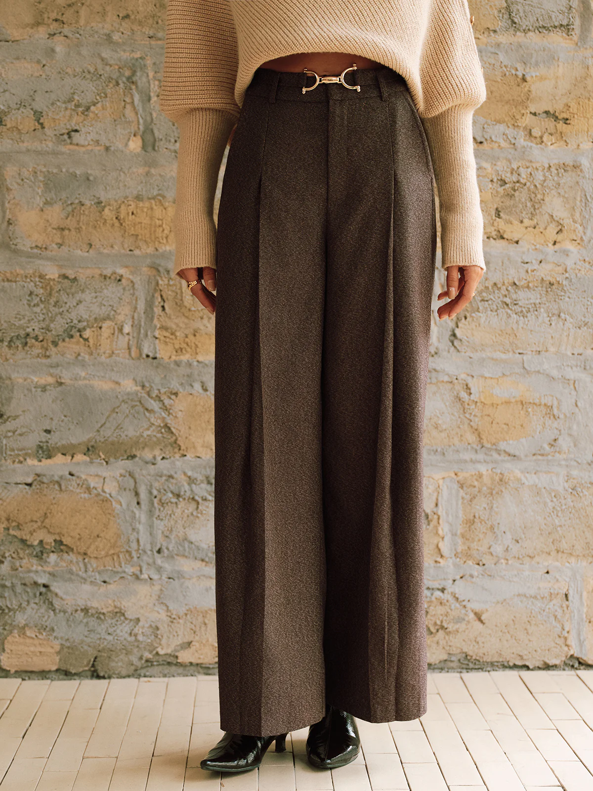 High-Waist Pleated Wide-Leg Pants - Wholesalesil