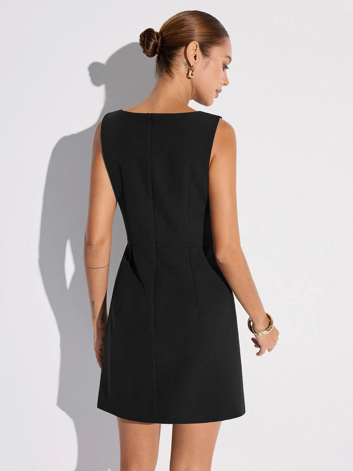 Sleeveless Fitted Asymmetric Metal Detail Mini Dress - Wholesalesil