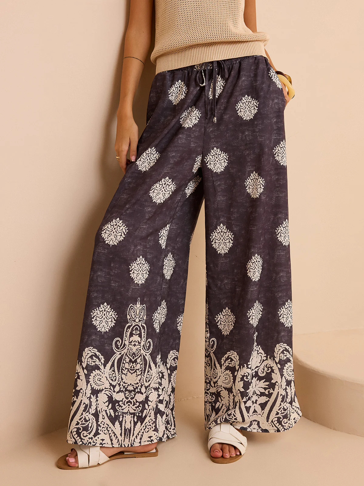 Printed Wide-Leg Pants - Wholesalesil