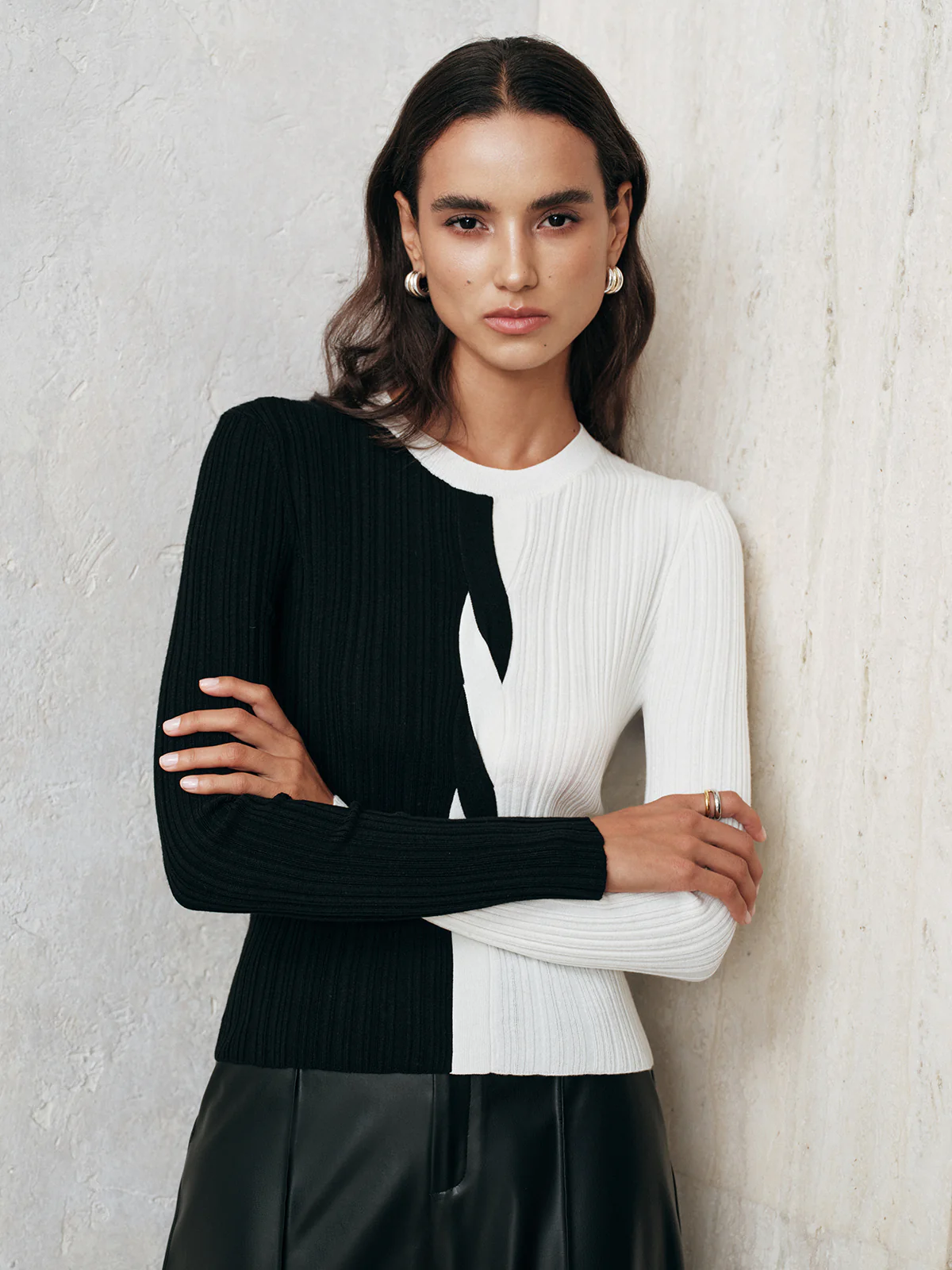 Asymmetric Color-Block Ribbed Sweater - Wholesalesil