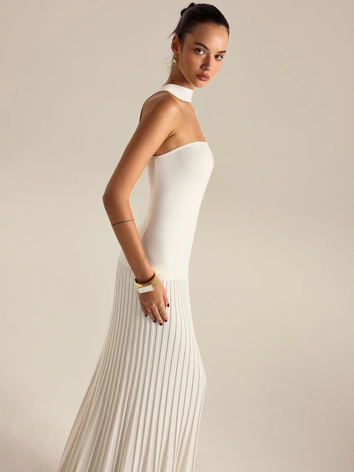 Halterneck Pleated Maxi Dress - Wholesalesil