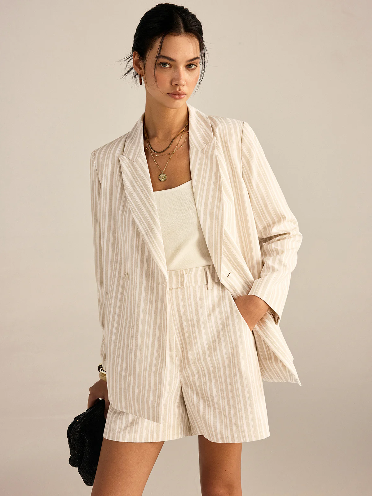 Striped Mid-Waist Shorts - Wholesalesil