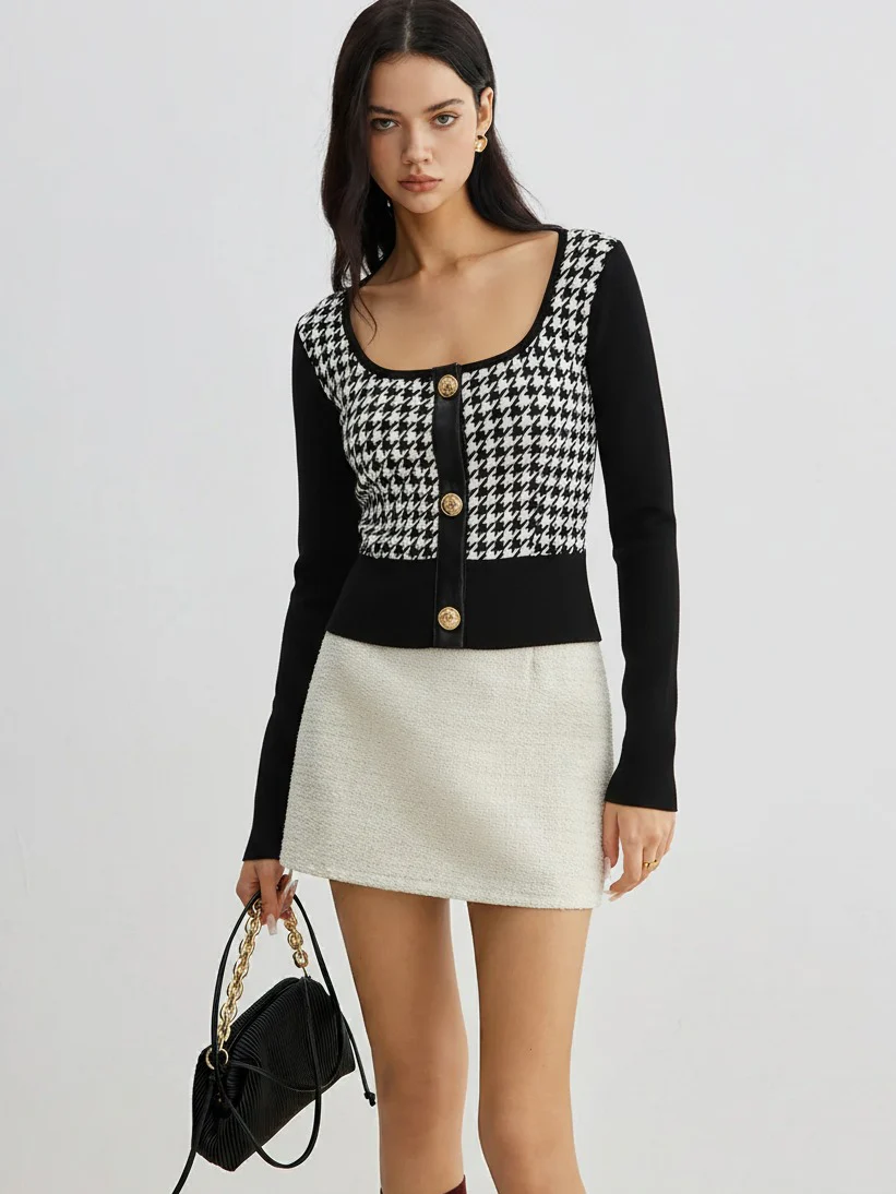 Houndstooth Paneled Cropped Knit Blouse - Wholesalesil