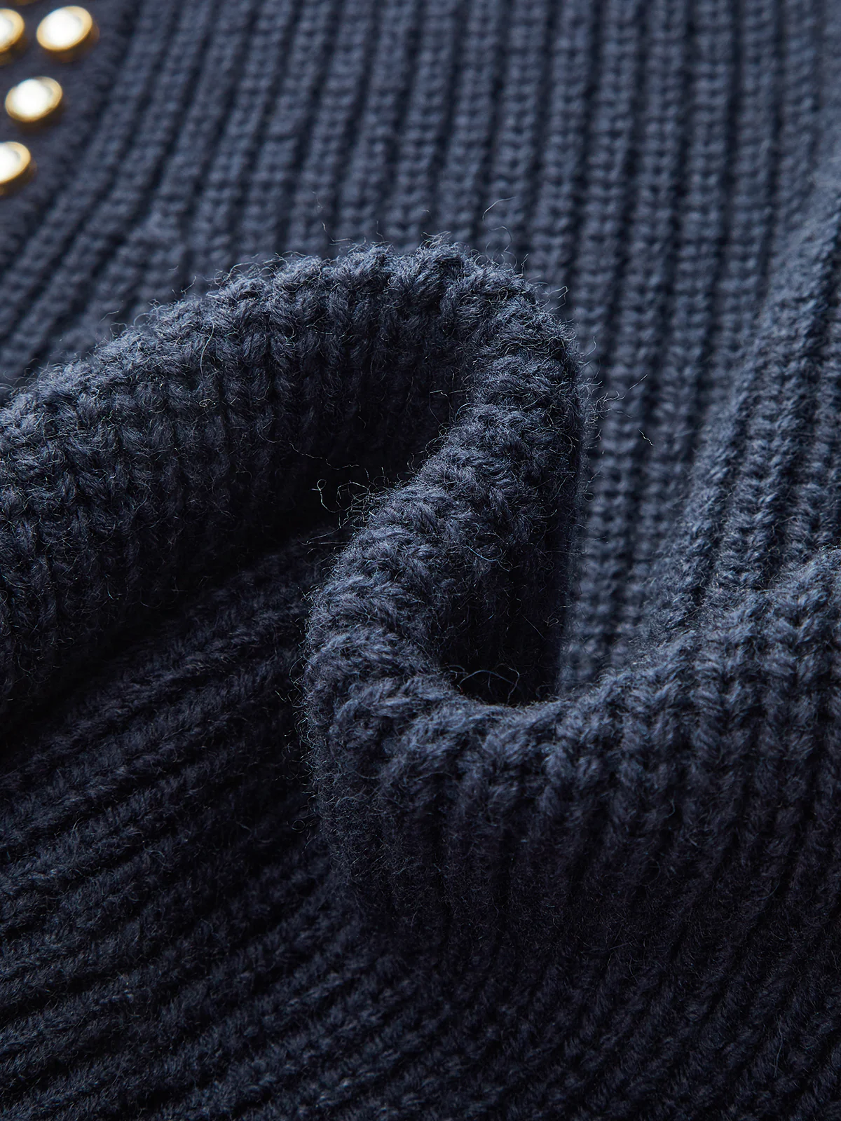 Studded Collar Wool Blend V-Neck Sweater - Wholesalesil