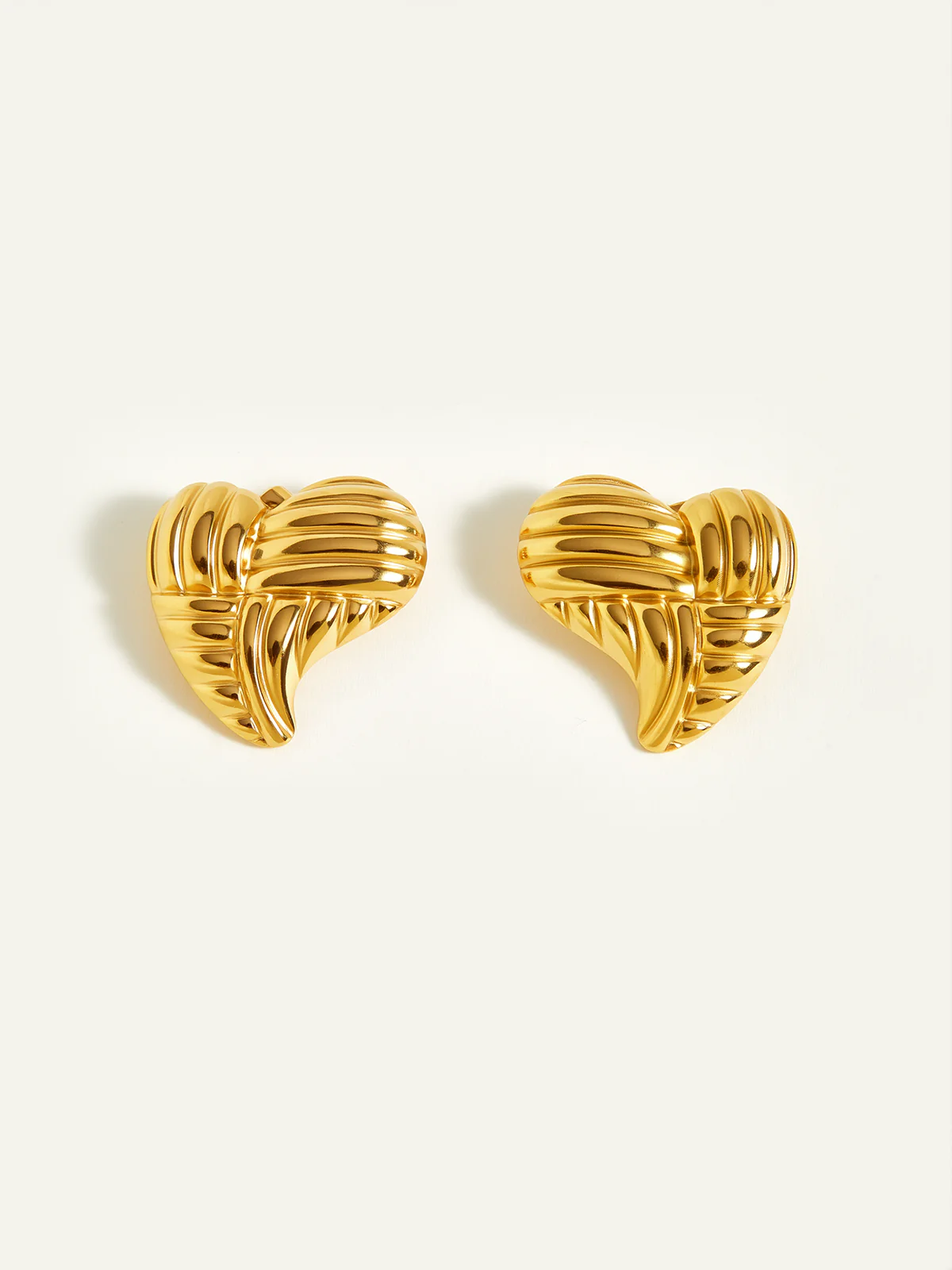 Golden Heart-Shaped Stud Earrings - Wholesalesil