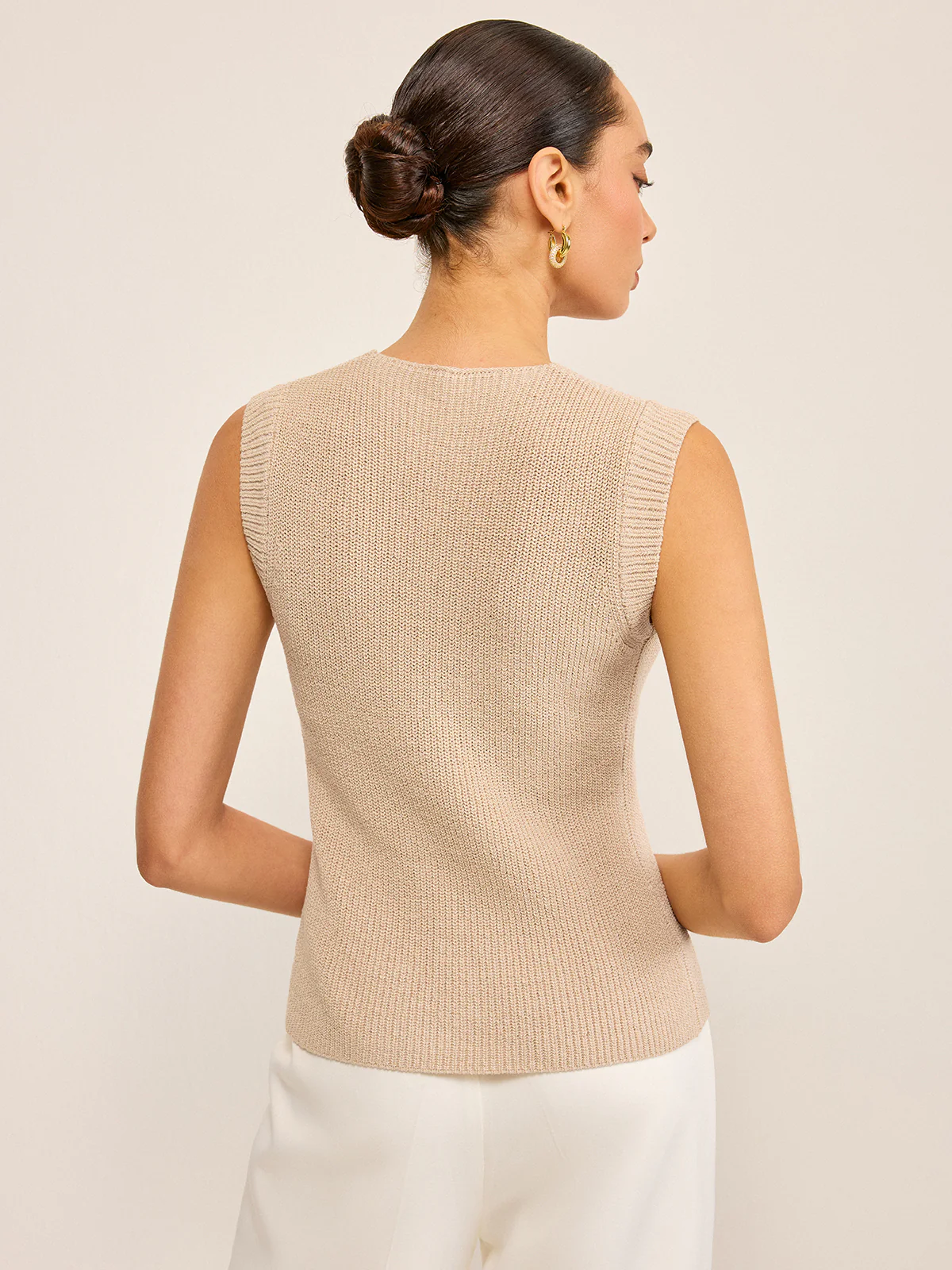 Knitted V-Neck Buttoned Vest - Wholesalesil