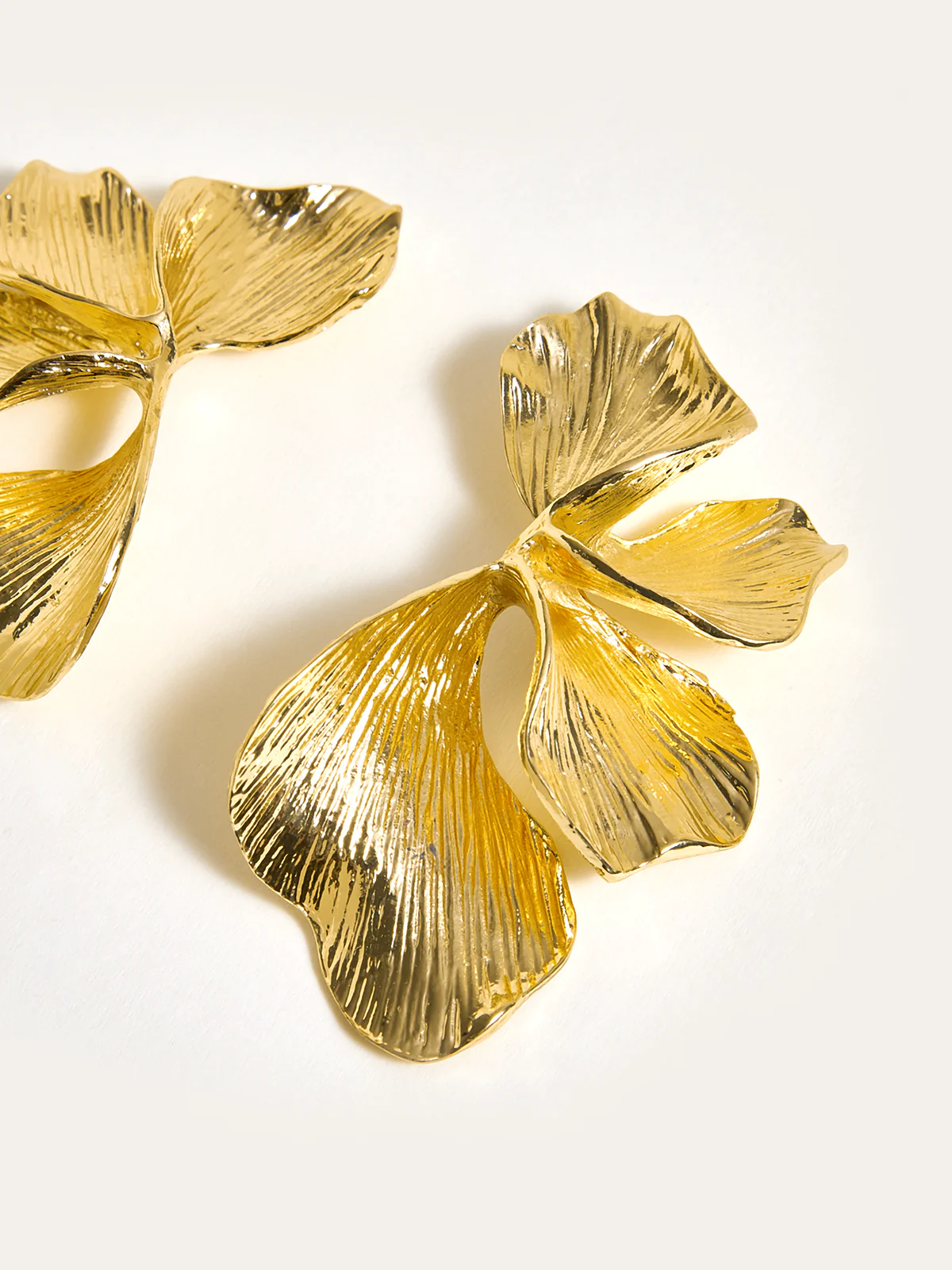 Golden Petal Earrings - Wholesalesil