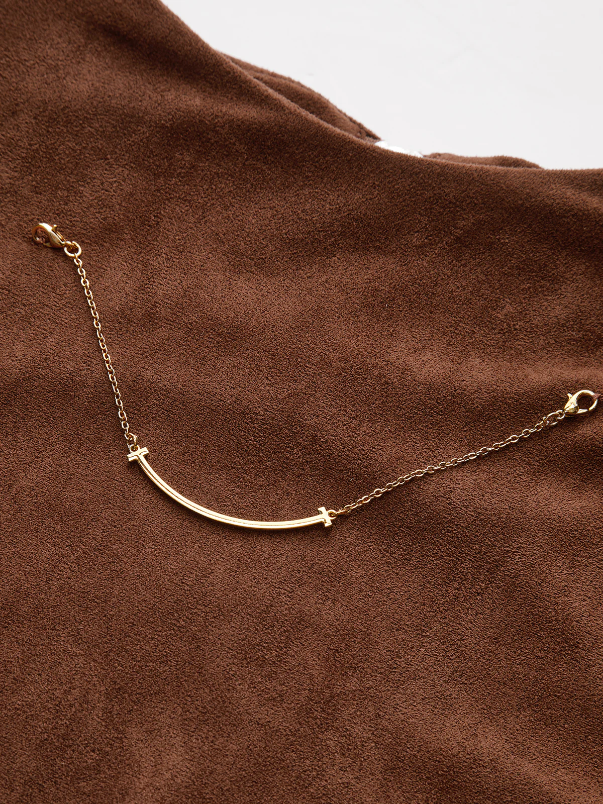 Suede Effect Back Zip Ruched Short-Sleeve Top - Wholesalesil