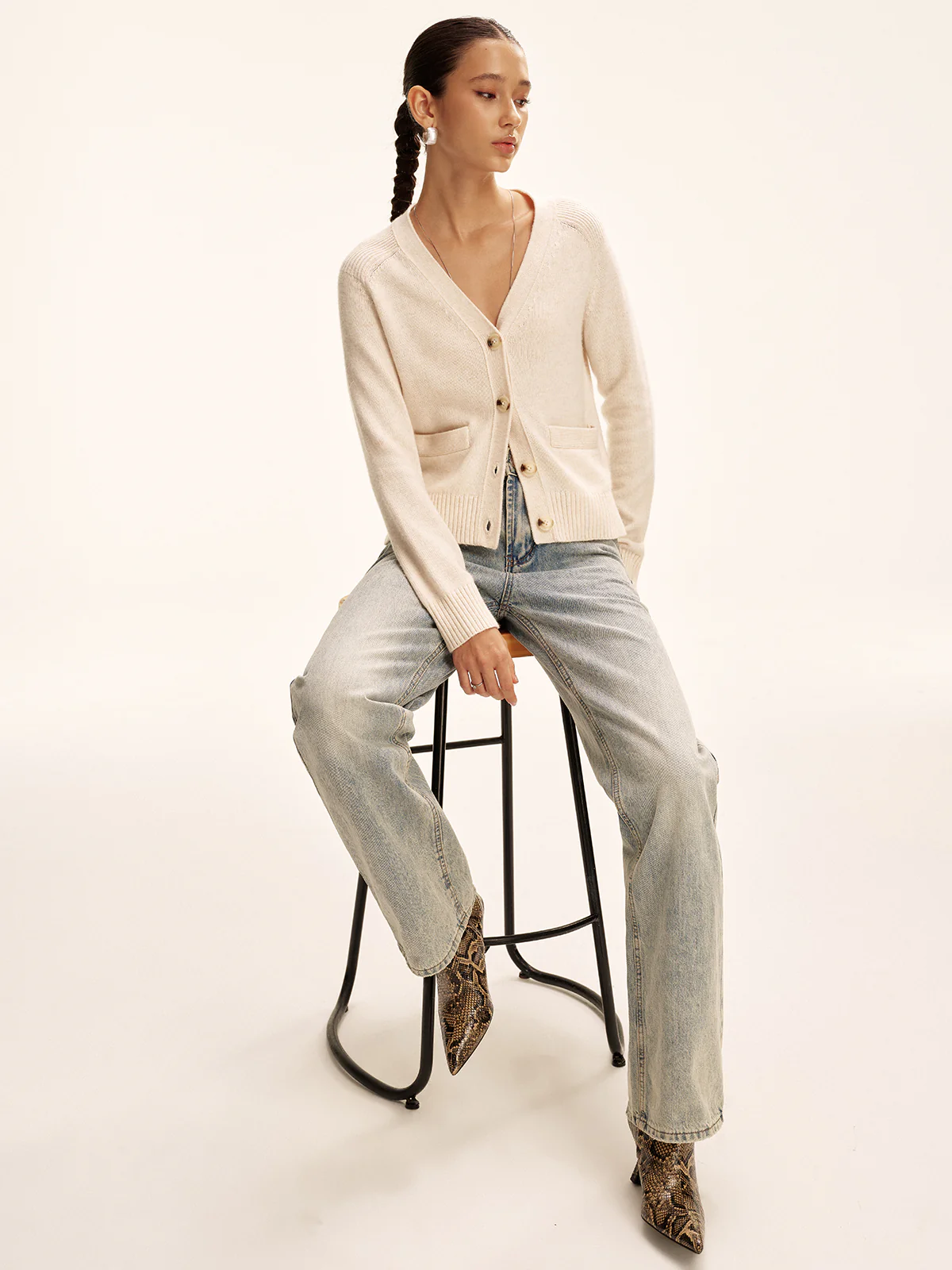 V-Neck Wool Blend Cardigan - Wholesalesil