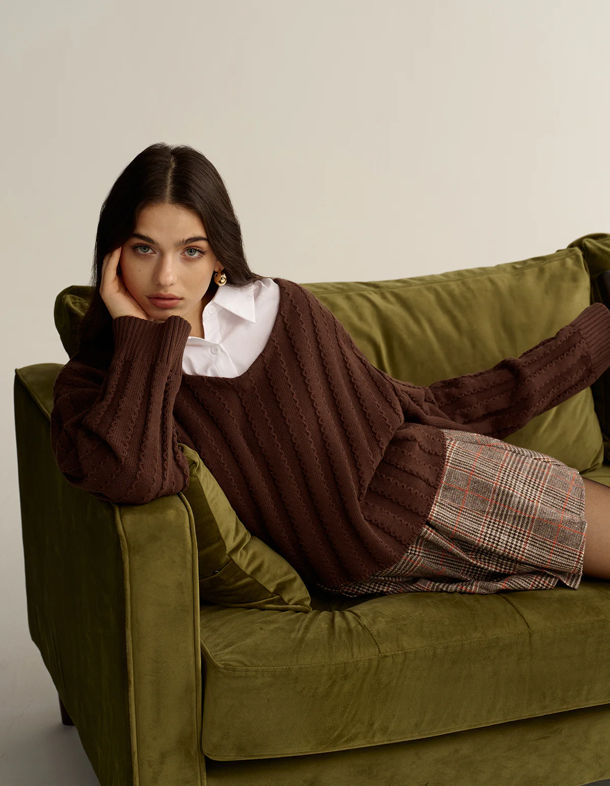 Loose V-Neck Textured Sweater - Wholesalesil