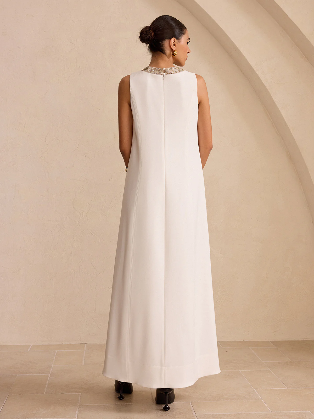 Hand-Beaded Neckline Pocket Maxi Dress - Wholesalesil