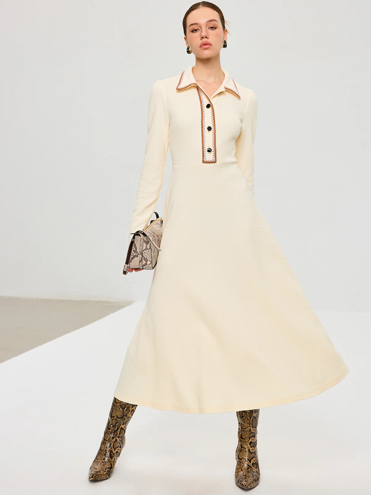 Contrast Trim Collared Midi Dress - Wholesalesil