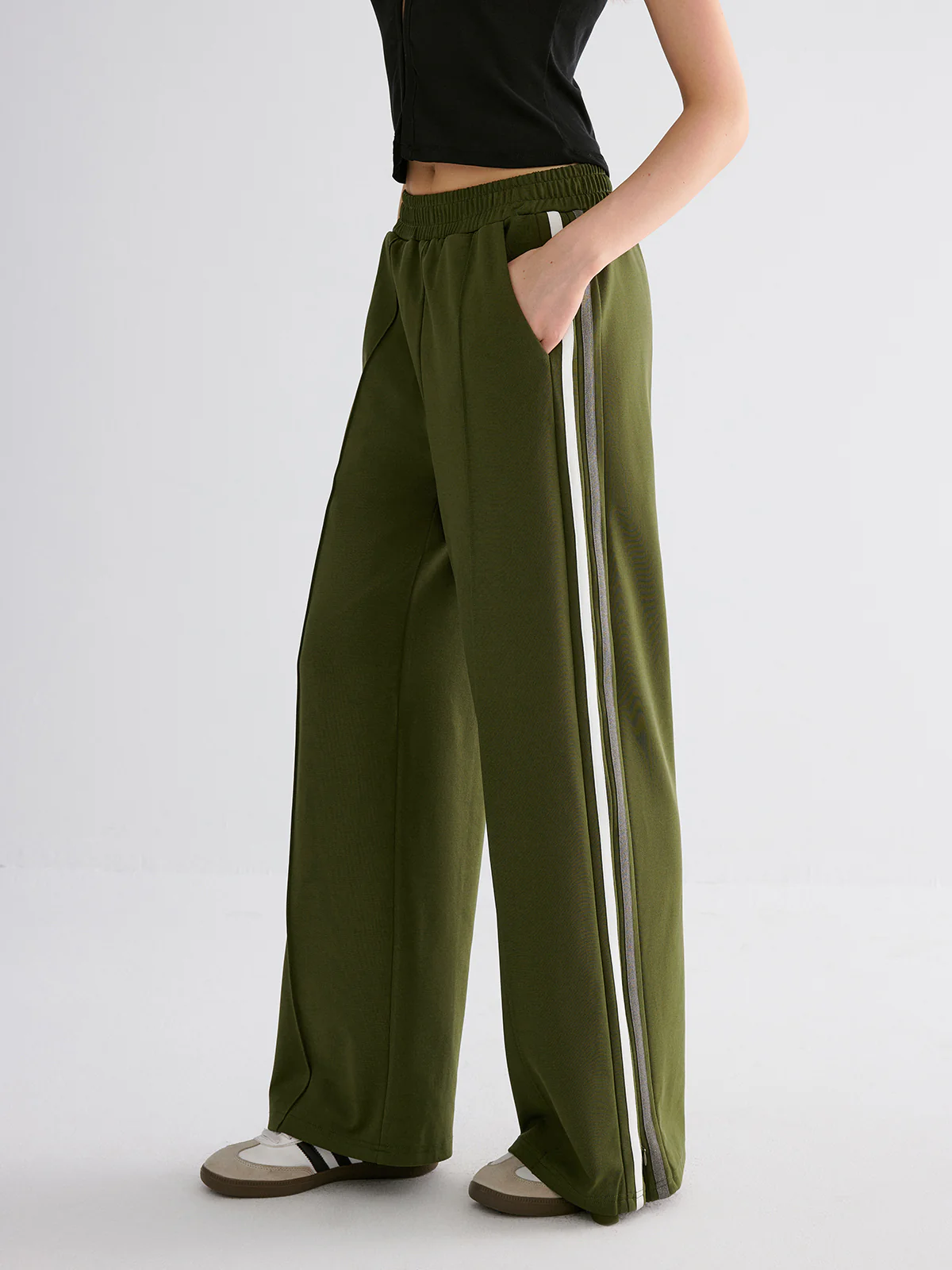 Side Stripe Slit Sweatpants - Wholesalesil