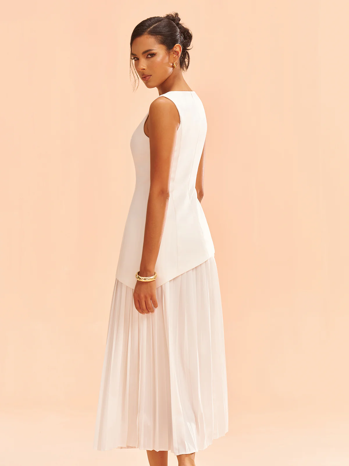 Sleeveless Asymmetric Pleated Midi Dress - Wholesalesil