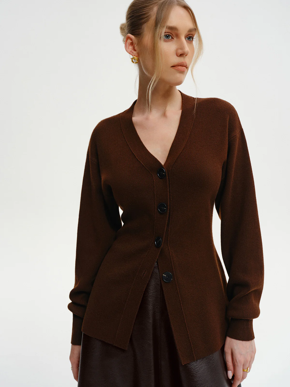 Wool-Blend V-Neck Button-Down Cardigan - Wholesalesil