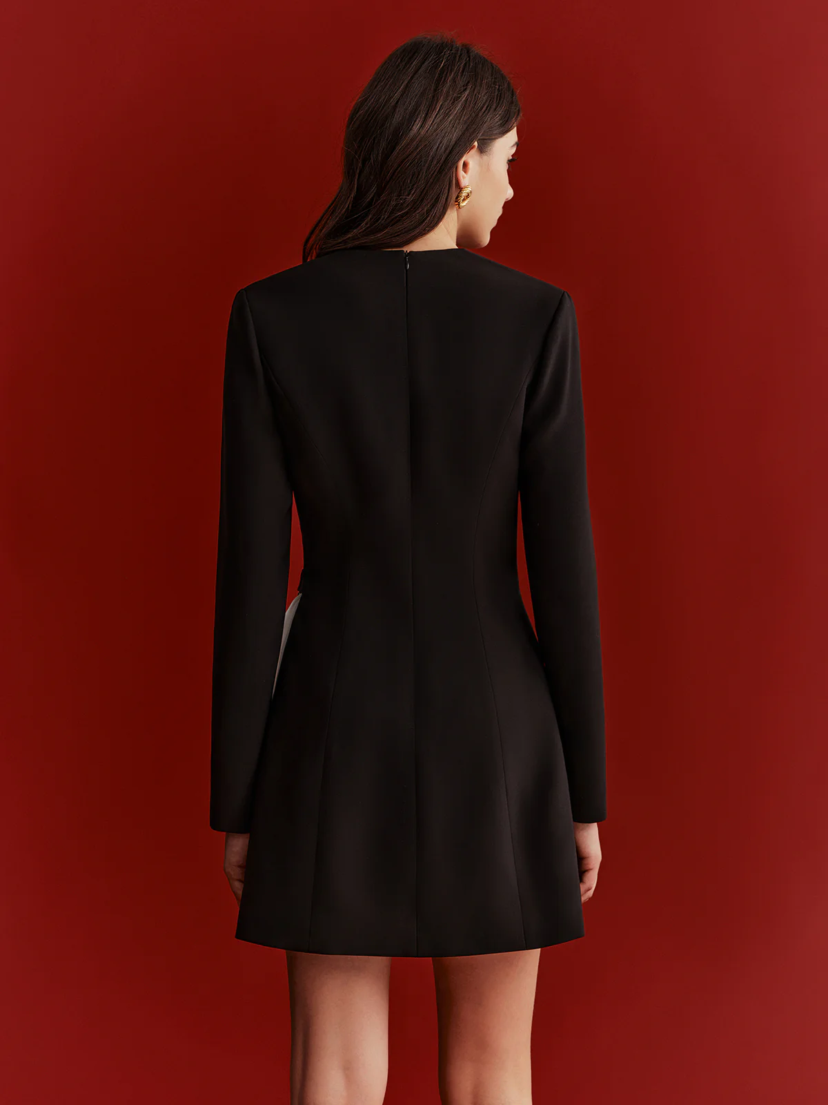 Metal Detail Asymmetric Pleated Panel Mini Dress - Wholesalesil