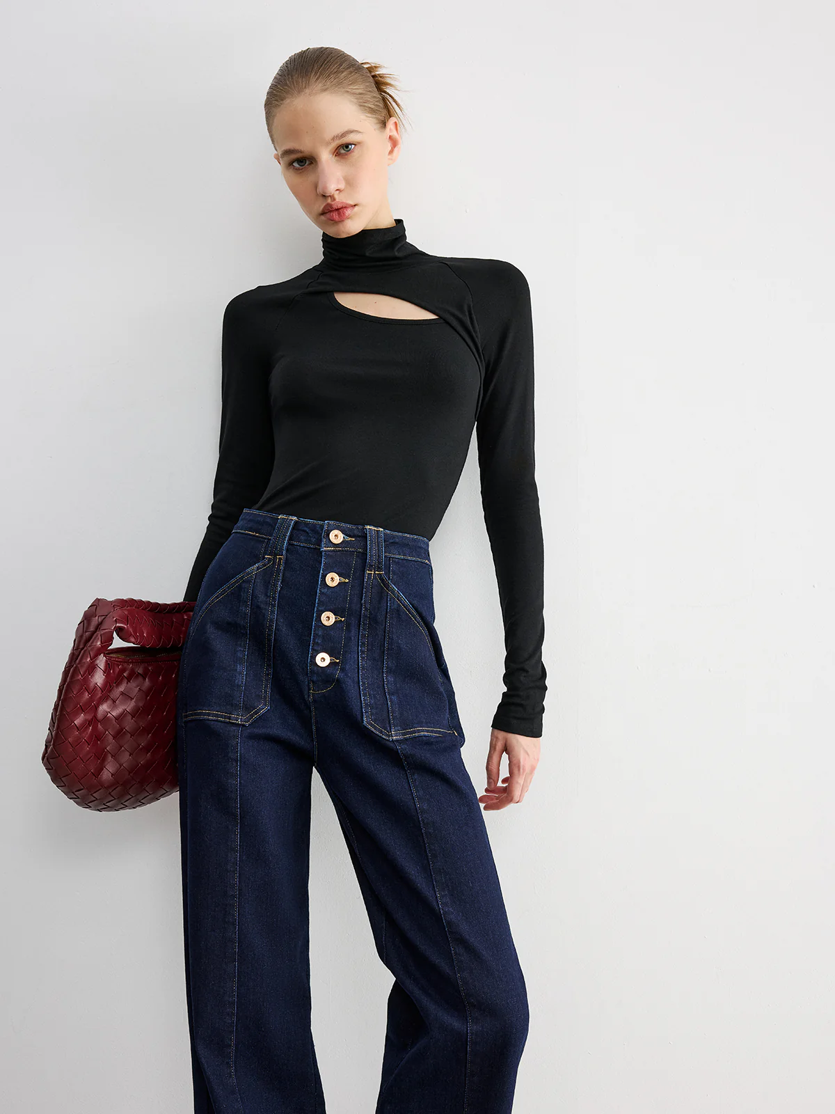 Button Placket High-Waist Straight-Leg Jeans - Wholesalesil