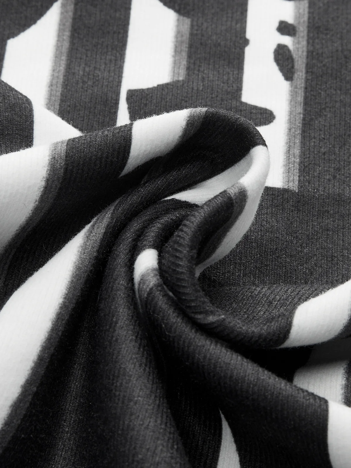 Geometric Print Mock Neck Long-Sleeve Top - Wholesalesil