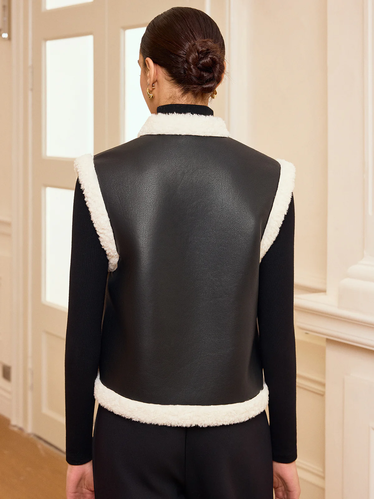 Shearling Trim Zip-Up Faux Leather Vest - Wholesalesil