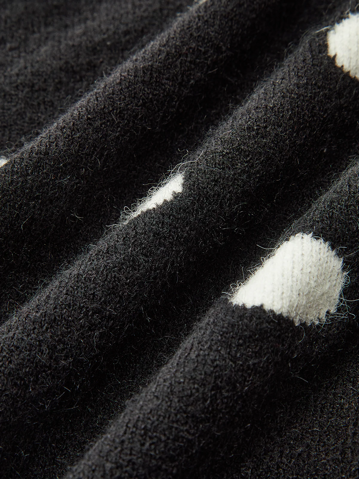 Scalloped Trim Polka Dot Knit Cardigan - Wholesalesil