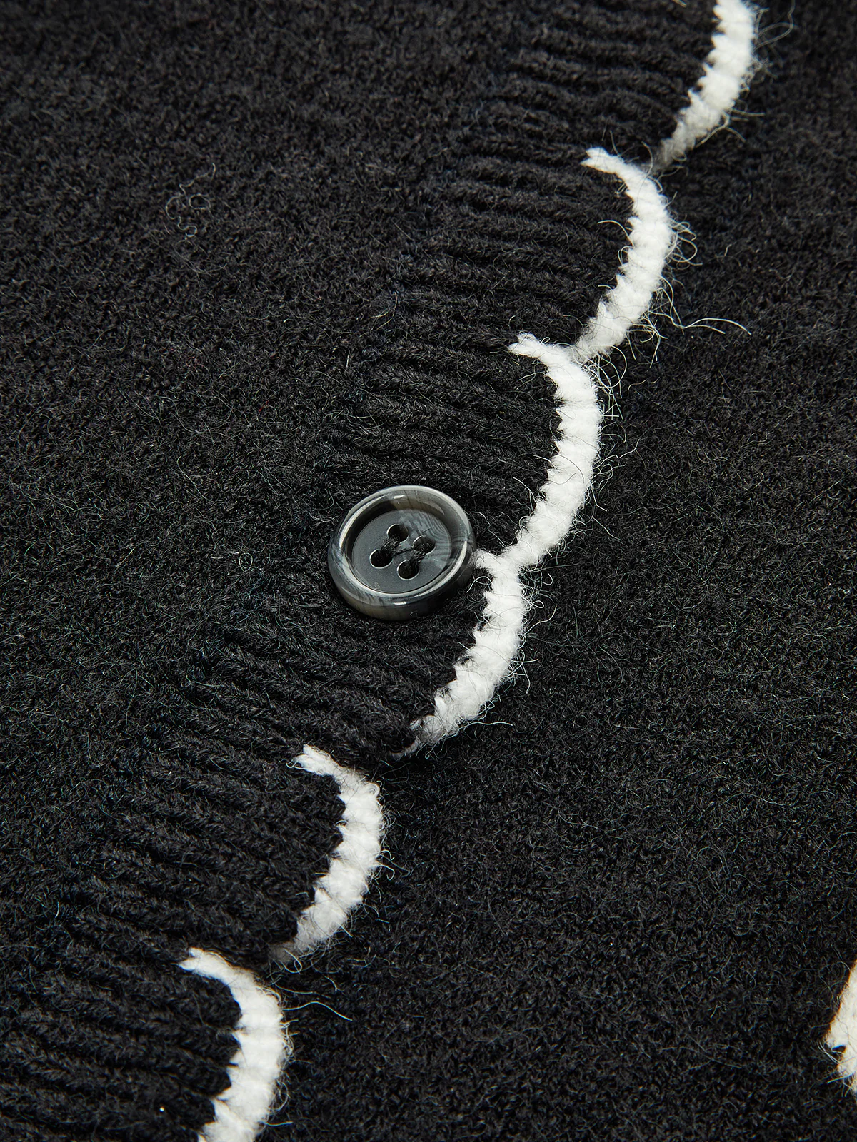 Scalloped Trim Polka Dot Knit Cardigan - Wholesalesil