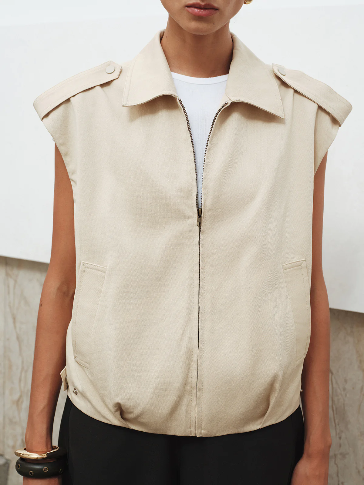 Collared Cap Sleeve Zip-Up Vest - Wholesalesil
