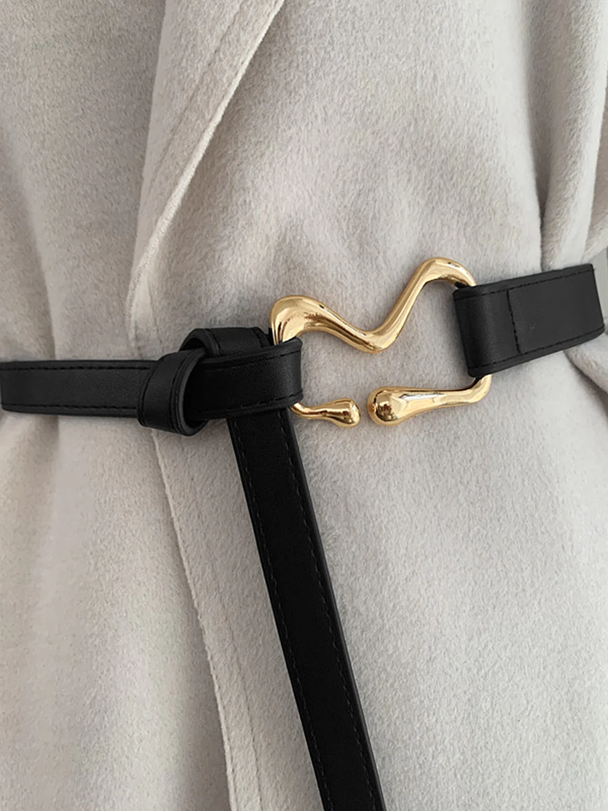 Unique Gold Buckle Knot Detail Belt - Wholesalesil