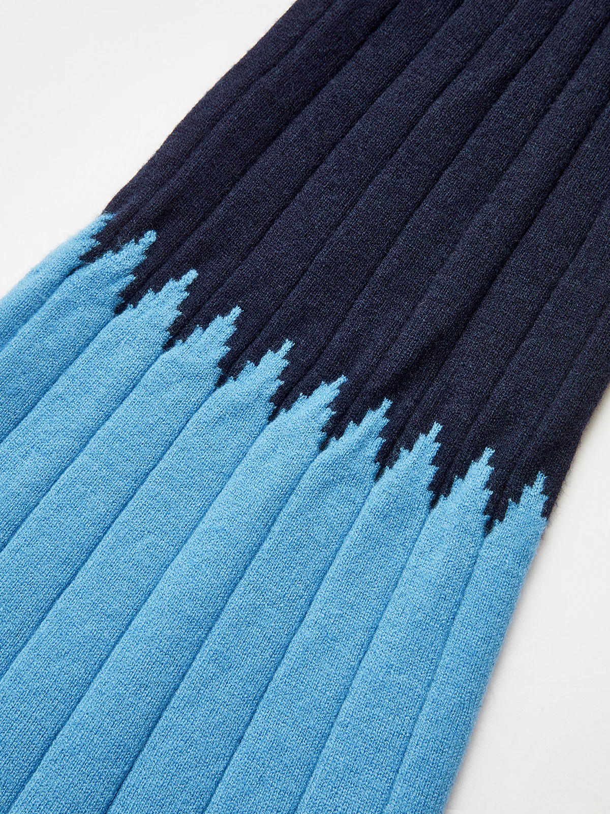 Contrast Flared Cuff Turtleneck Sweater - Wholesalesil