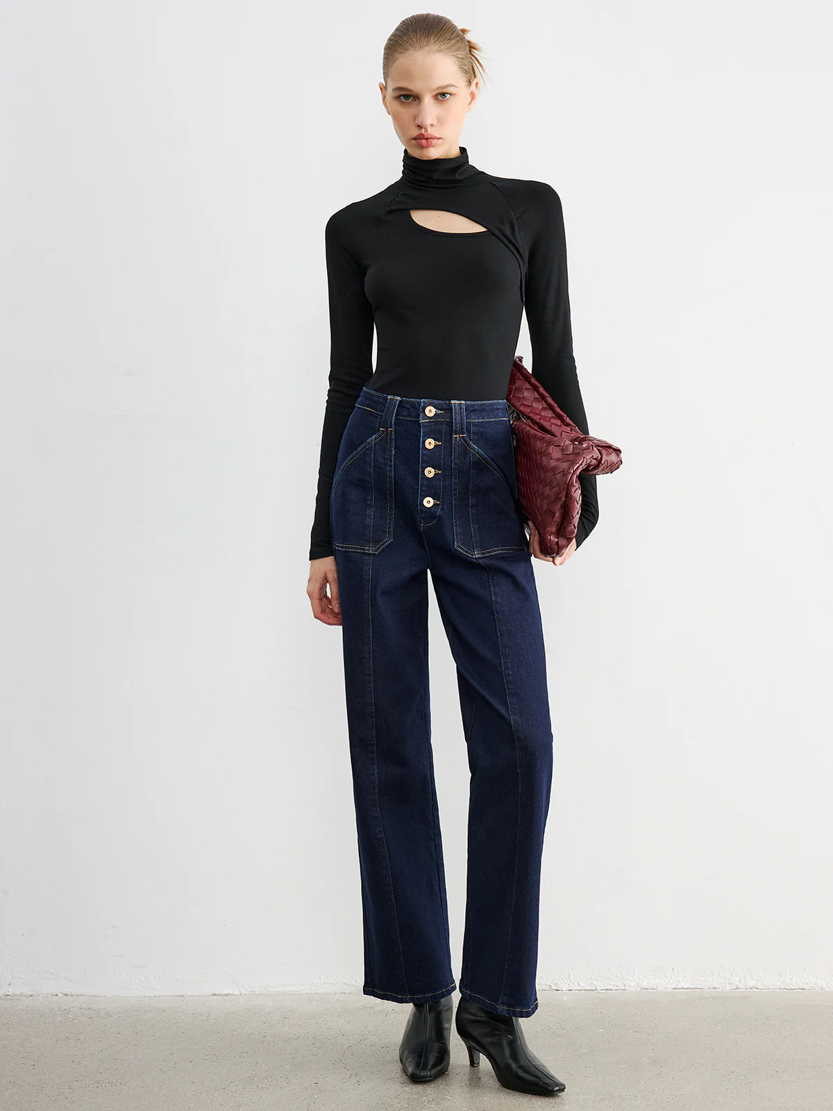 Button Placket High-Waist Straight-Leg Jeans - Wholesalesil