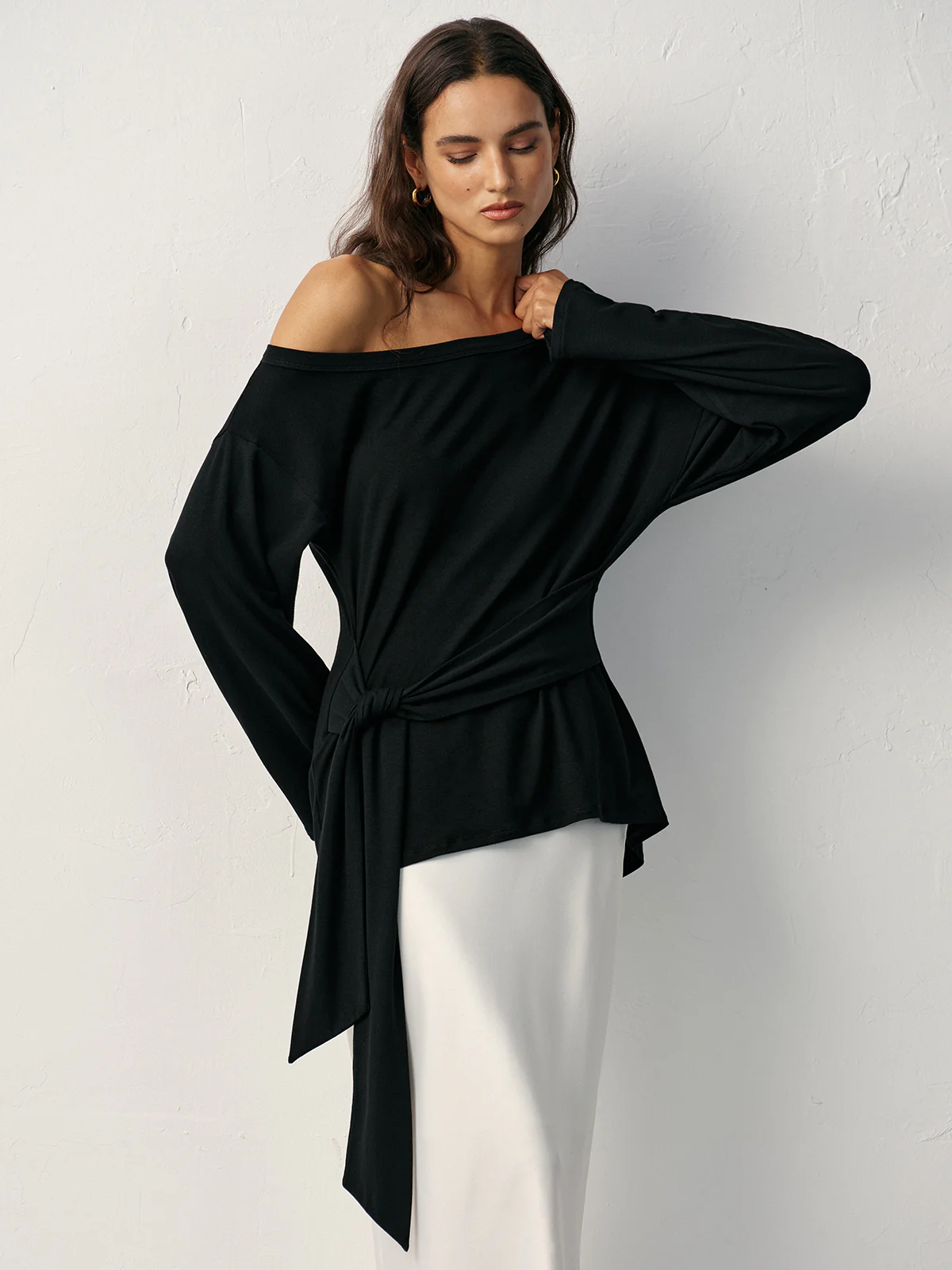 Off-Shoulder Long Sleeve T-Shirt - Wholesalesil