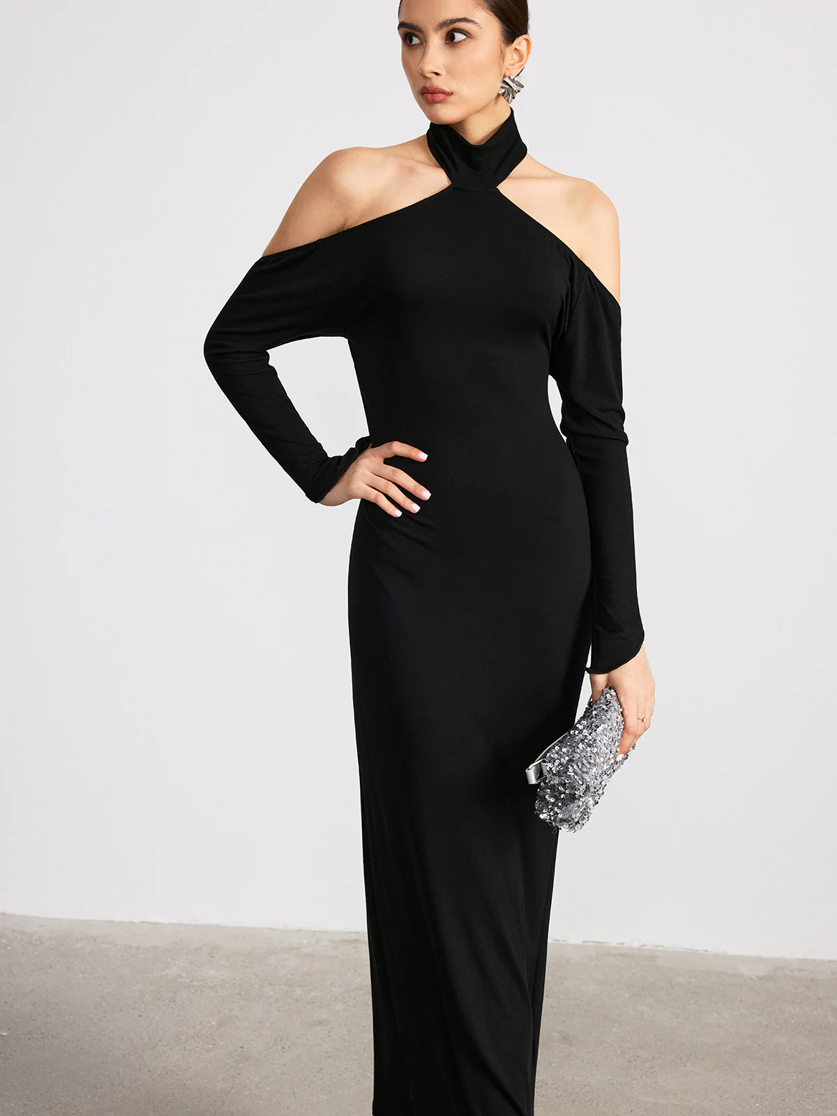 Halter Neck Backless Long Sleeve Knit Maxi Dress - Wholesalesil