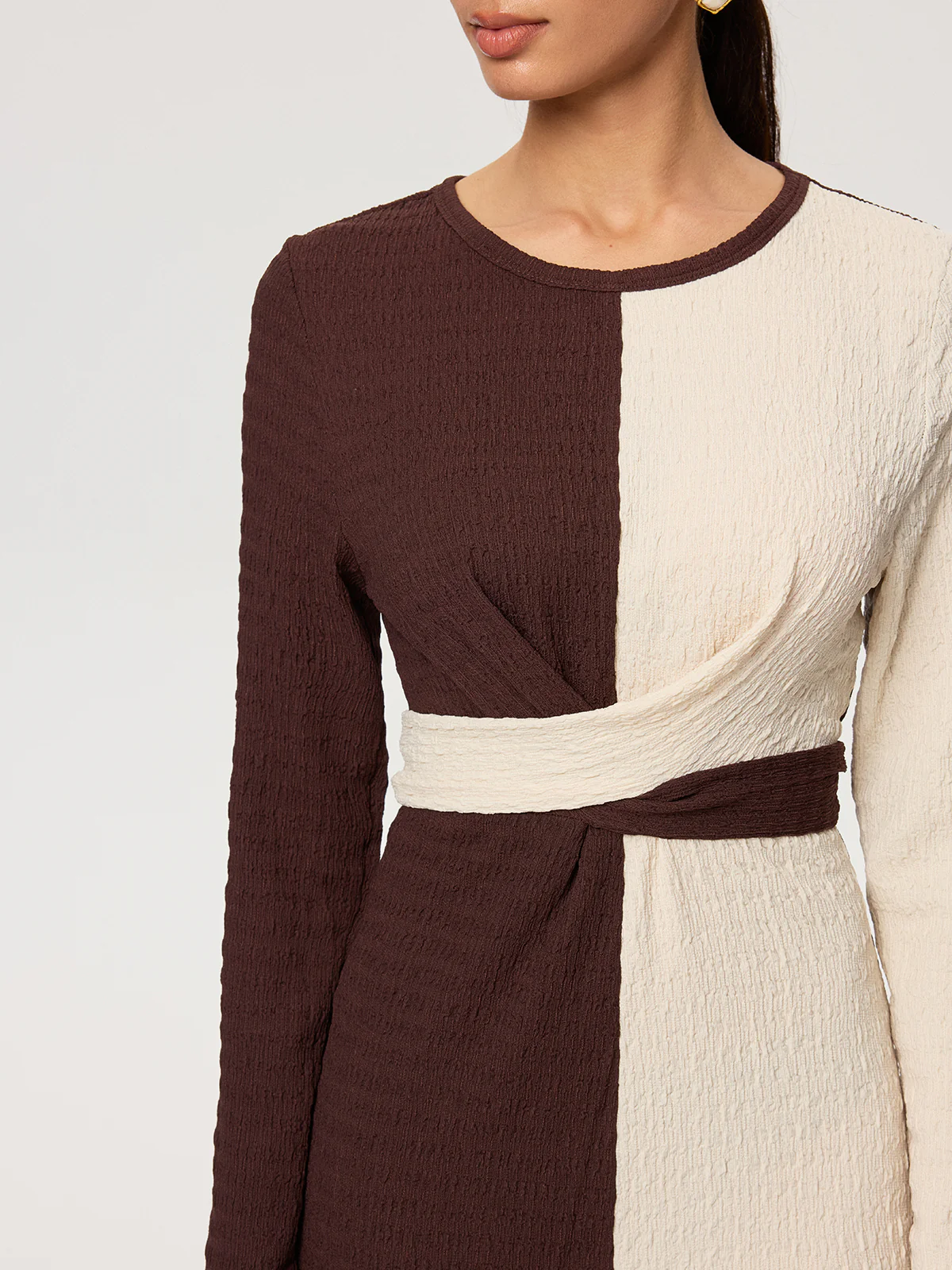 Cross-Tie Textured Color-Block Maxi Dress - Wholesalesil