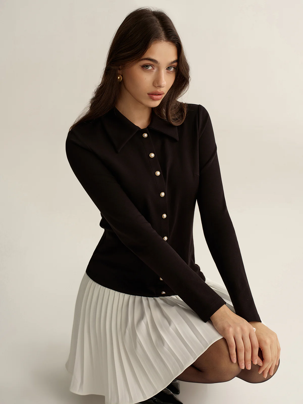 Contrast Pleated Hem Collared Mini Dress - Wholesalesil