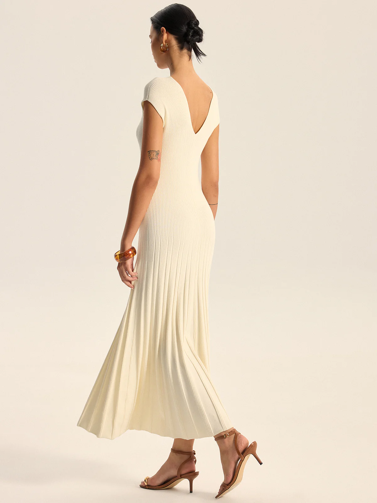 Ribbed Knit V-Neck Midi Dress Without Belt - Wholesalesil