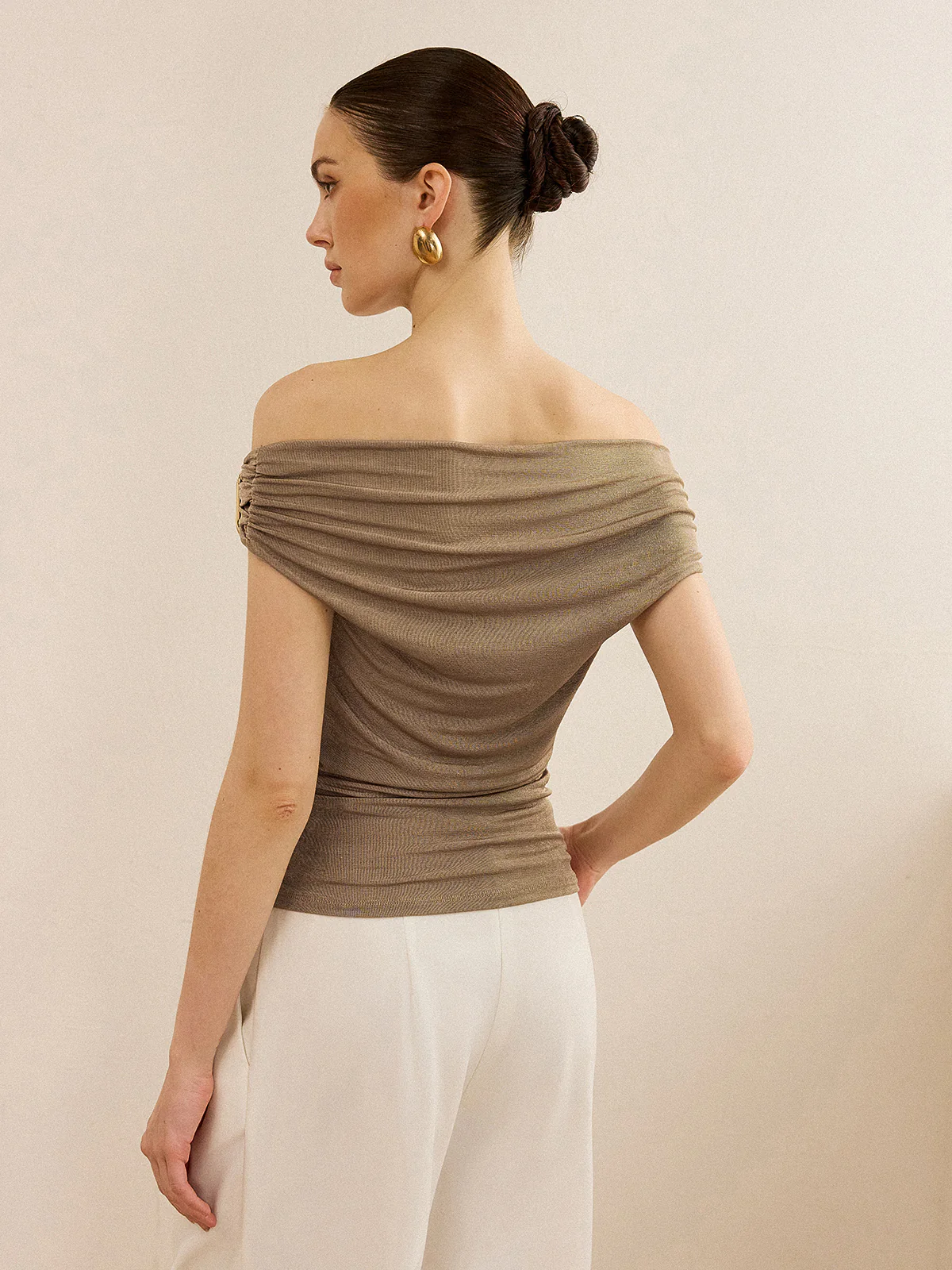 Off-Shoulder Ruched Top with Metal Buckle - Wholesalesil