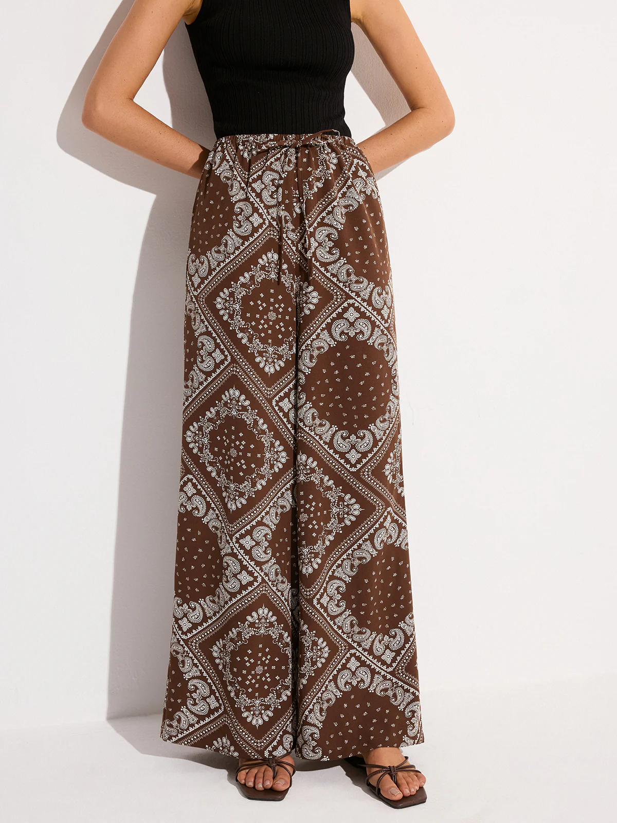 Paisley Print Pocketed Wide-Leg Pants - Wholesalesil