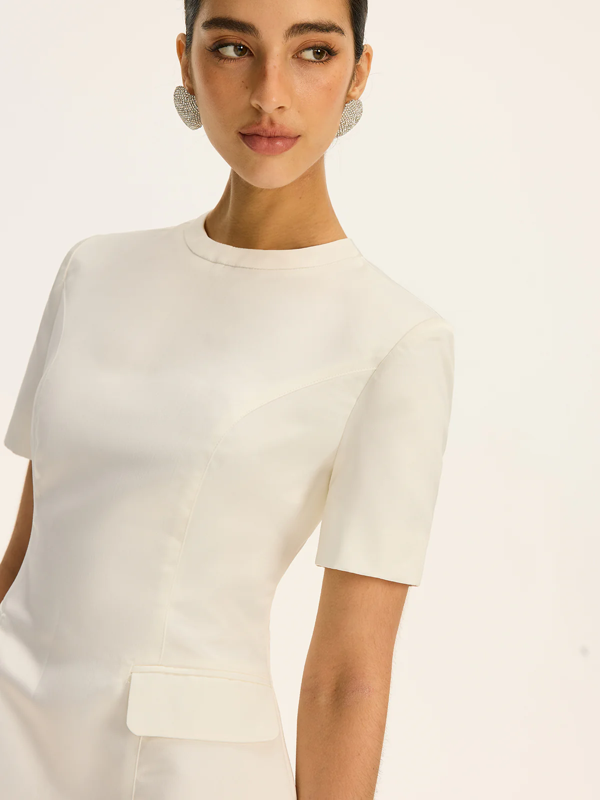 Short-Sleeved  Waist-Cinching Mini Dress with Decor Pockets - Wholesalesil